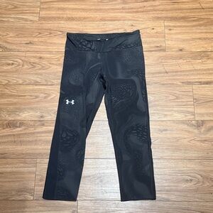 Under Armour Cropped Black Textured Running Leggings